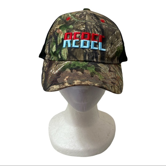 NWT  Mossy Oak and Rebel Lures Camouflage Cap - Picture 1 of 4